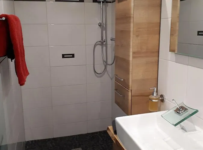 盖斯特豪斯查布公寓 公寓