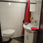 盖斯特豪斯查布公寓