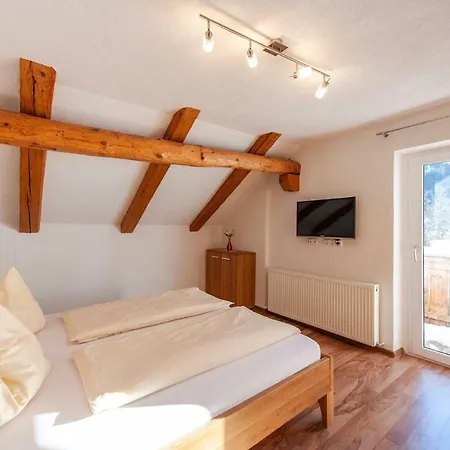 Traube Apartment *